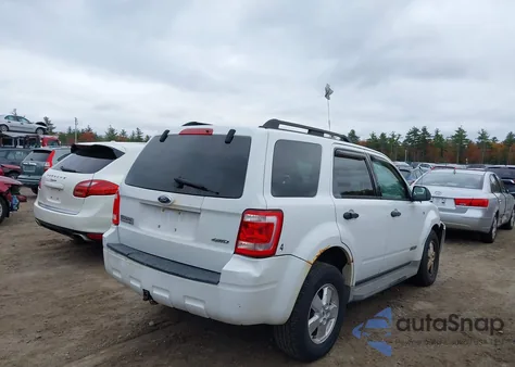 2008 Ford Escape Xlt z USA, uszkodzony, nr VIN 1FMCU931X8KE58795